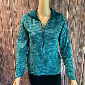 Columbia size small tea green blue stretch comfy athletic outdoor pullover
